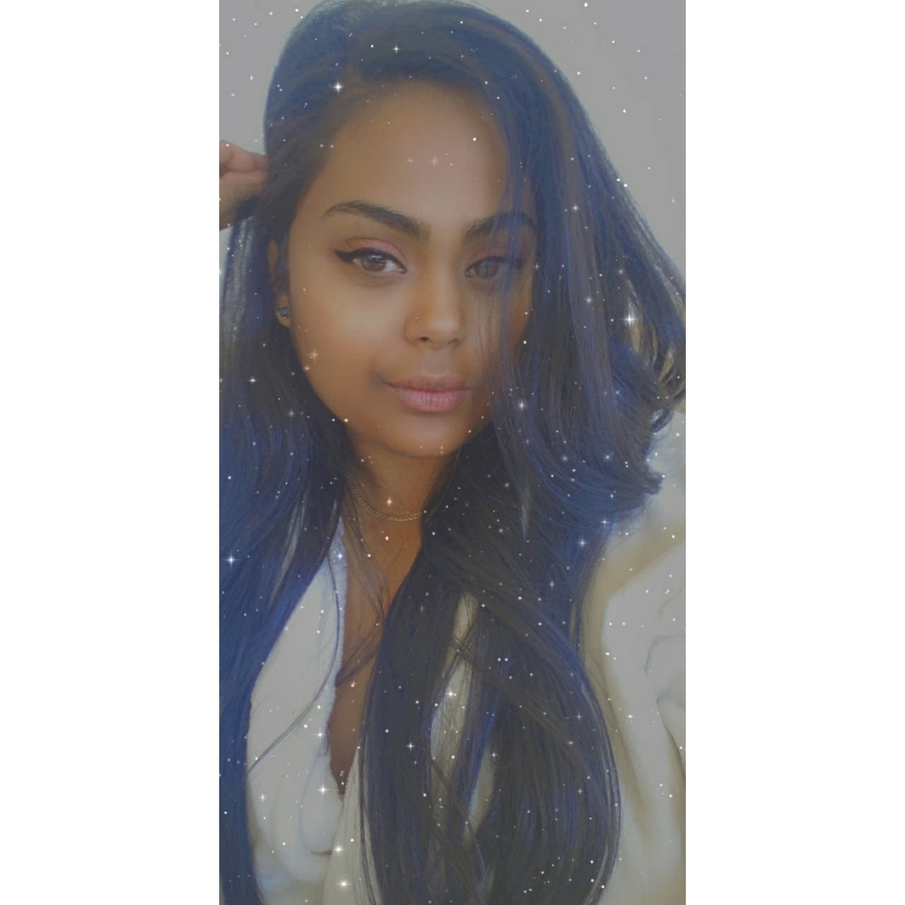 Meet your Posher, Nayome